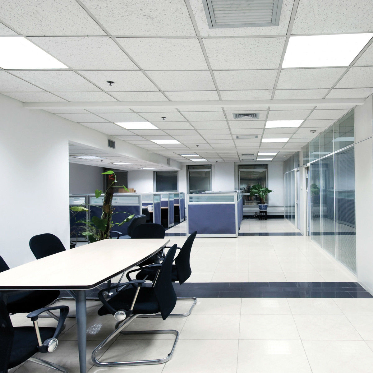 LED-paneler-kontorslandskap
